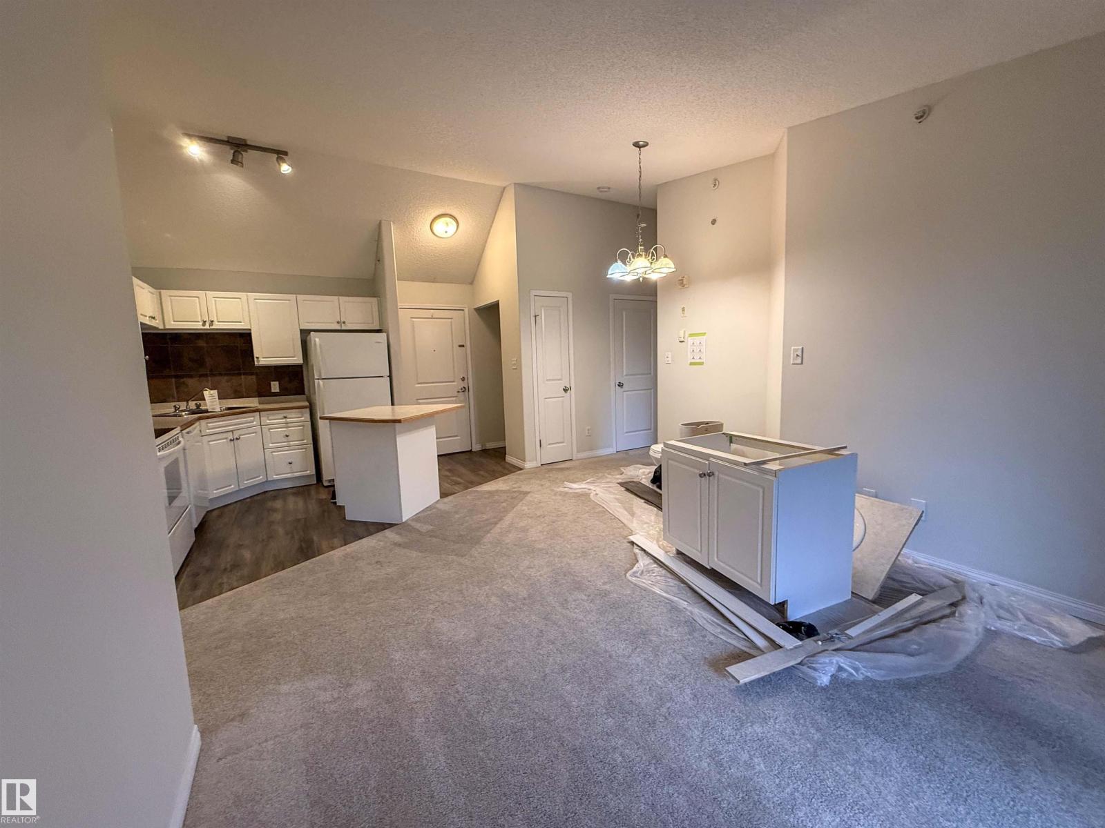 #515 11325 83 St Nw Property Photo 27