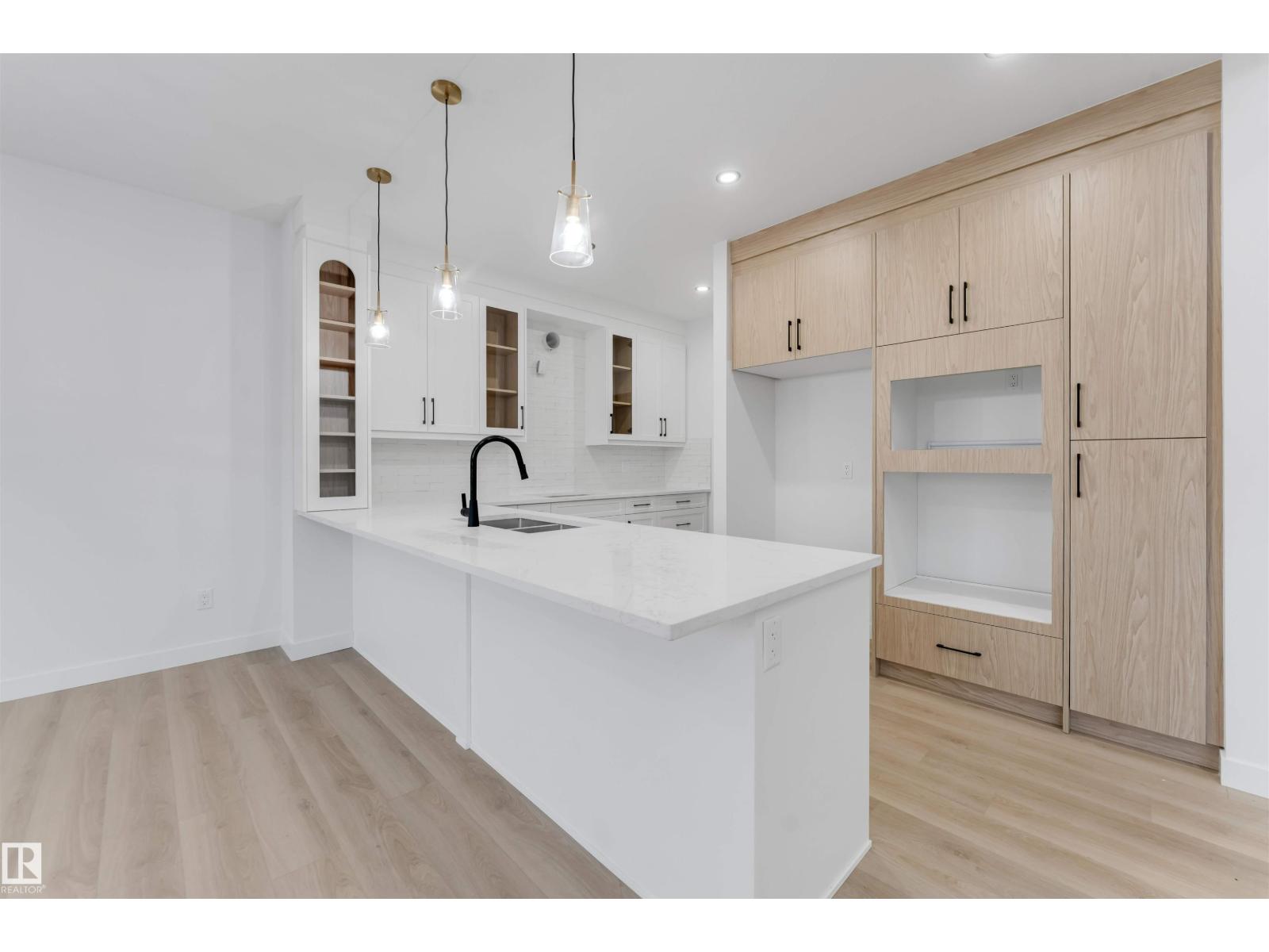517 Ashgrove Ci Property Photo 10
