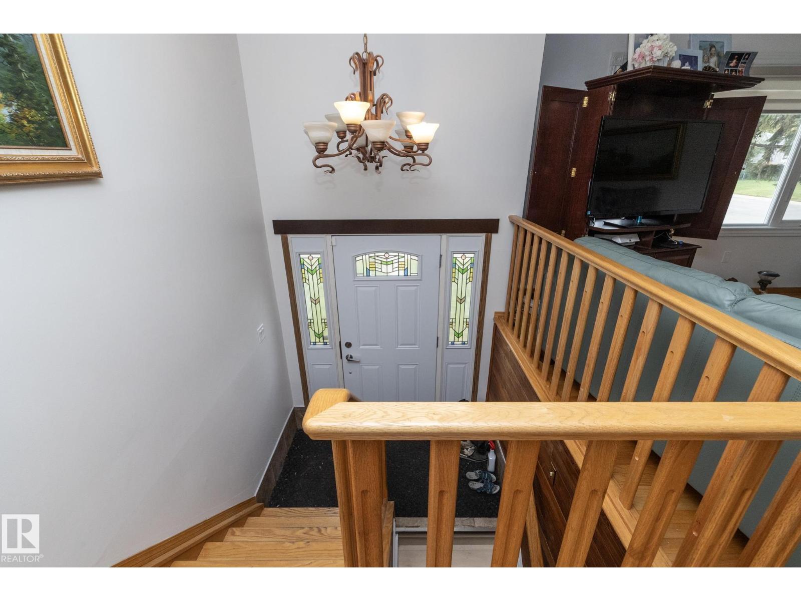 15312 109 Av Nw Property Photo 6