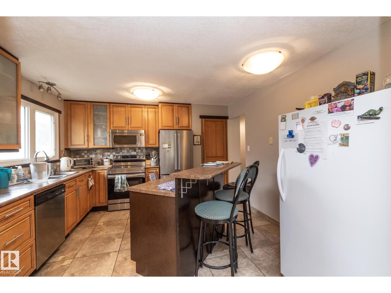 15312 109 Av Nw Property Photo 15