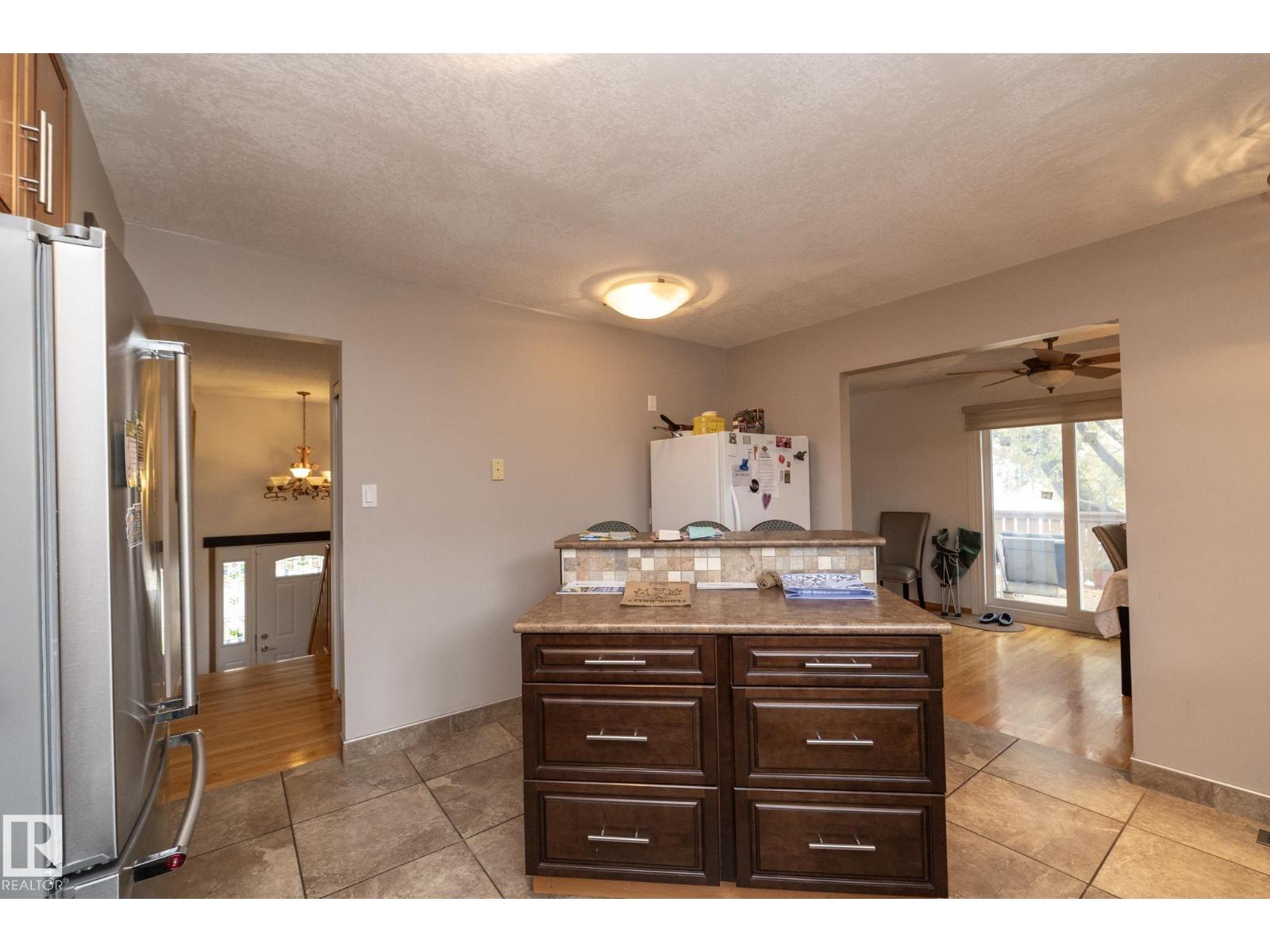 15312 109 Av Nw Property Photo 18