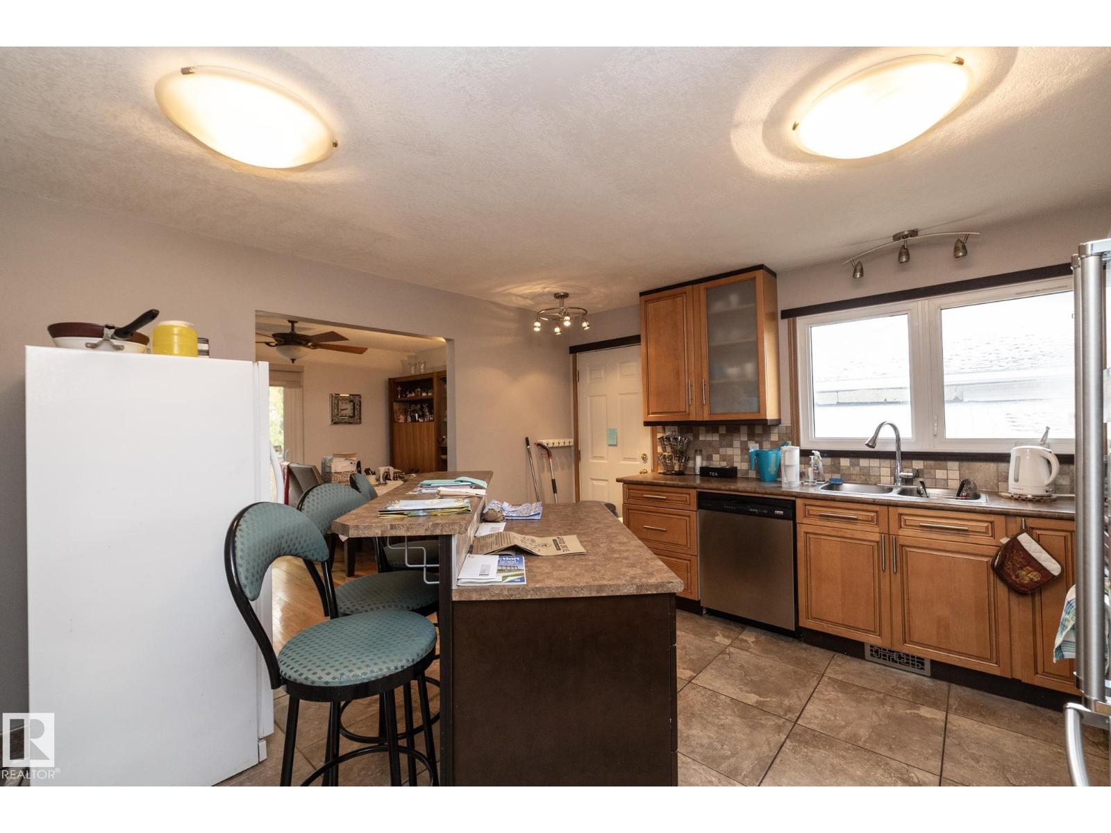 15312 109 Av Nw Property Photo 19