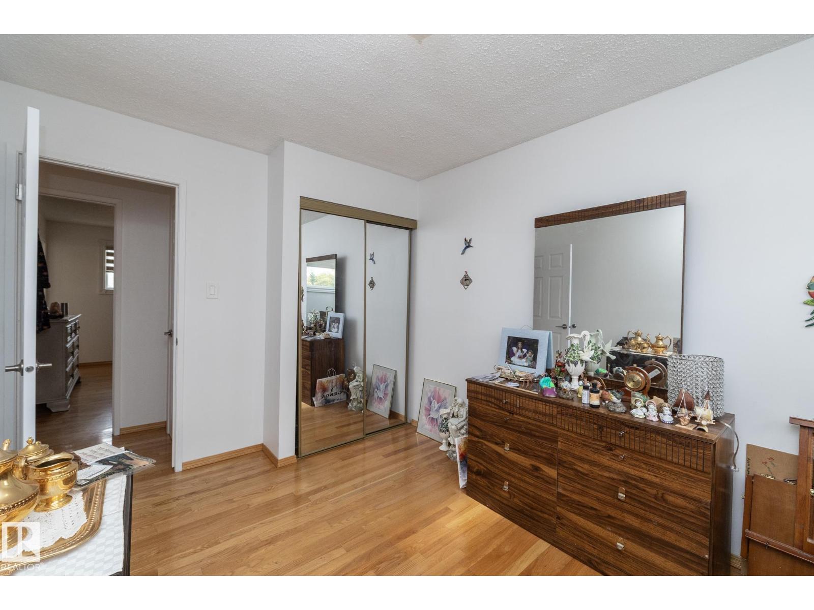 15312 109 Av Nw Property Photo 24