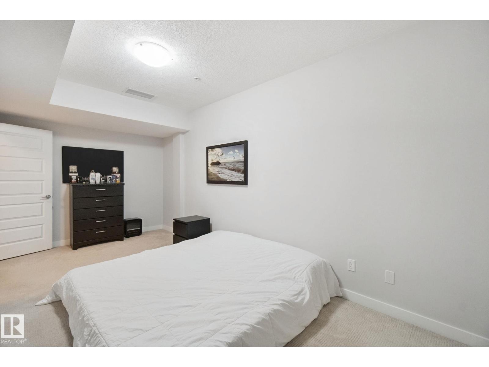 #125 5151 Windermere Bv Sw Sw Property Photo 8