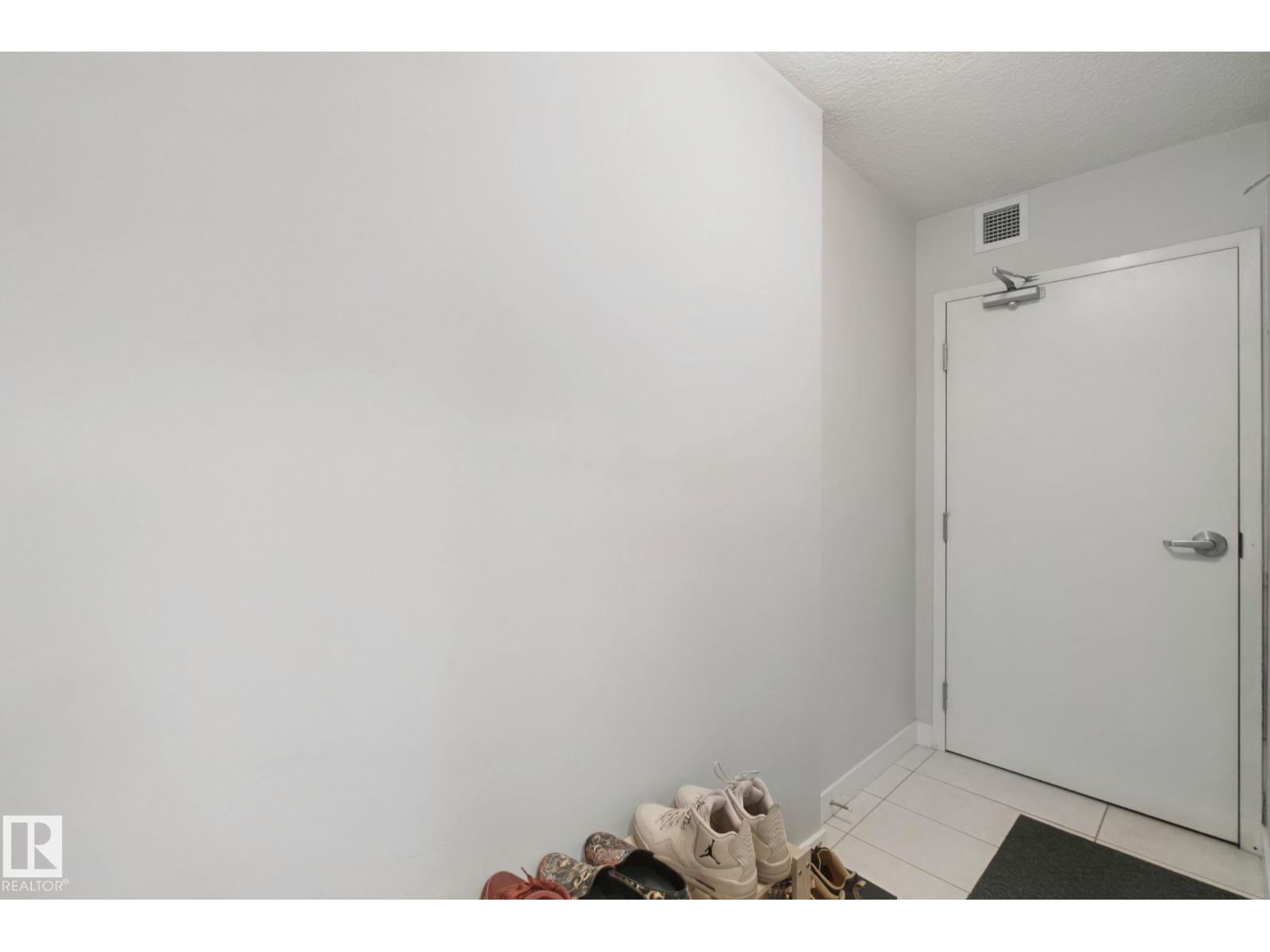 #125 5151 Windermere Bv Sw Sw Property Photo 33