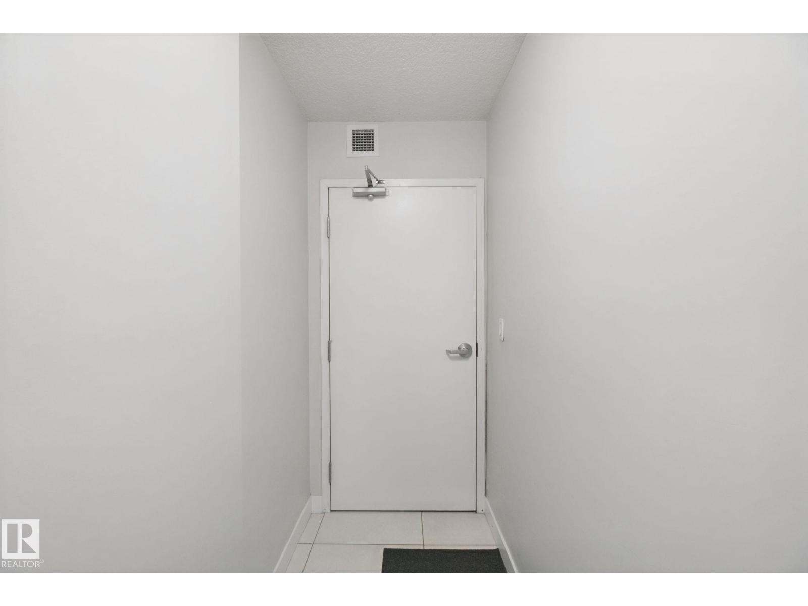 #125 5151 Windermere Bv Sw Sw Property Photo 41