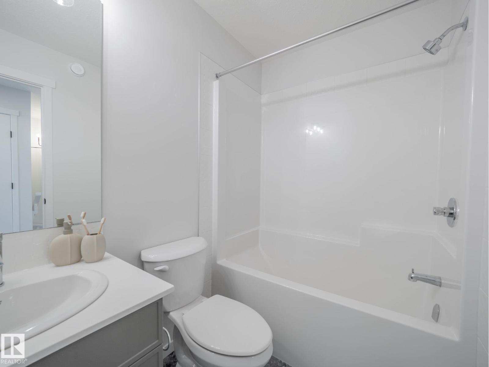 5224 Schonsee Dr Nw Property Photo 24