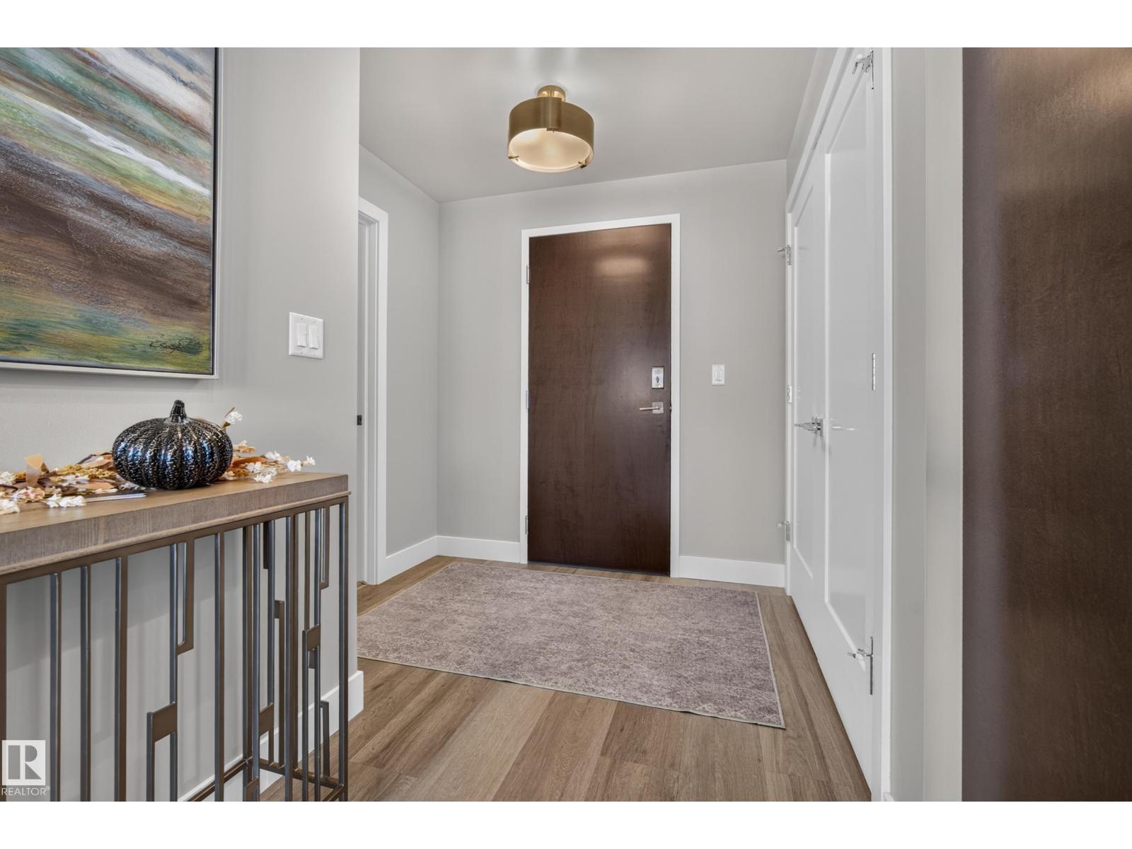 #732 200 Bellerose Dr Property Photo 5