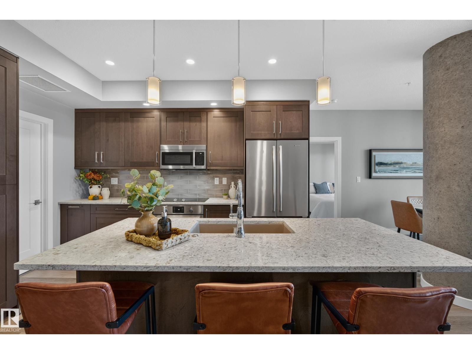 #732 200 Bellerose Dr Property Photo 7