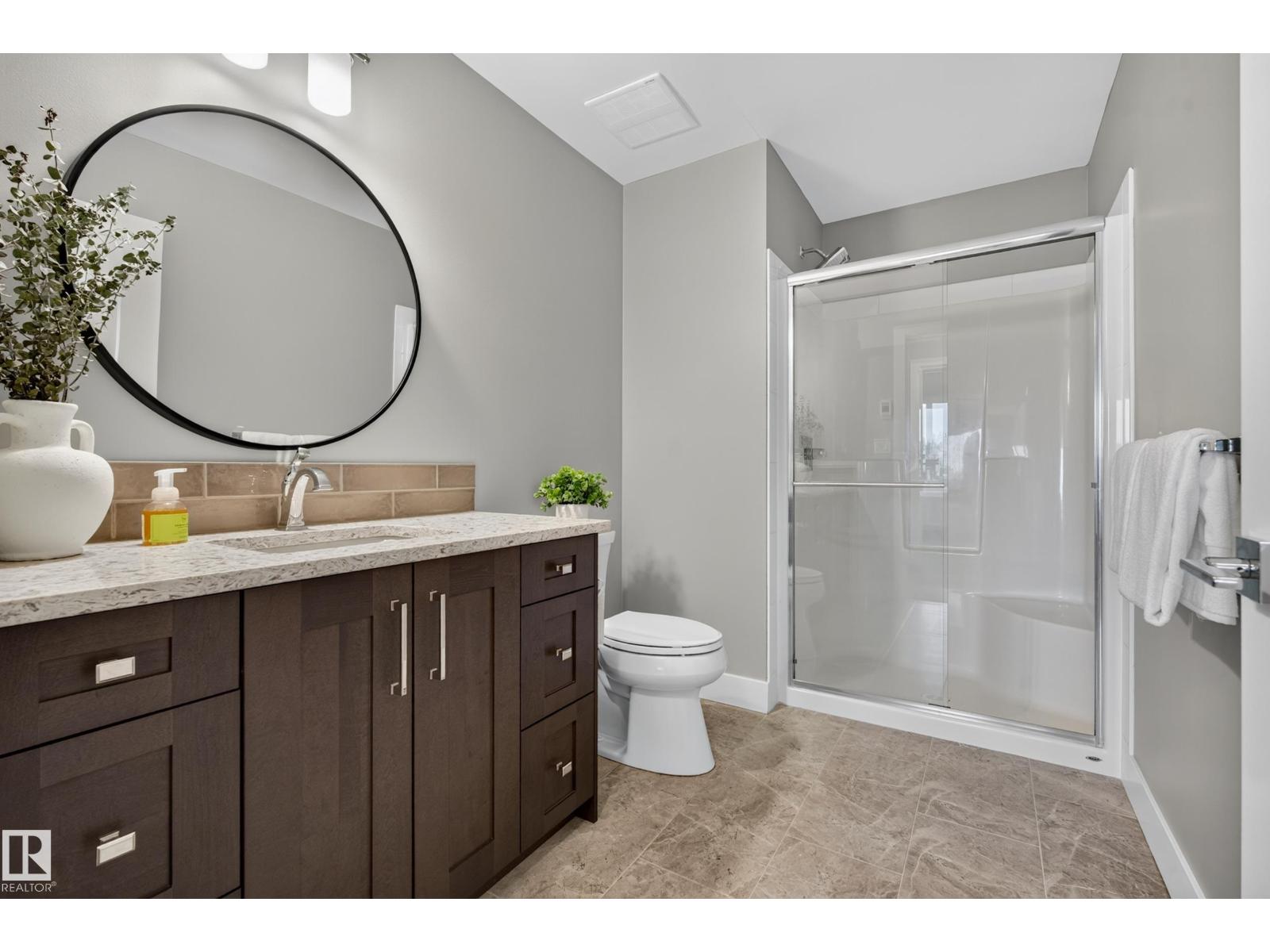 #732 200 Bellerose Dr Property Photo 32