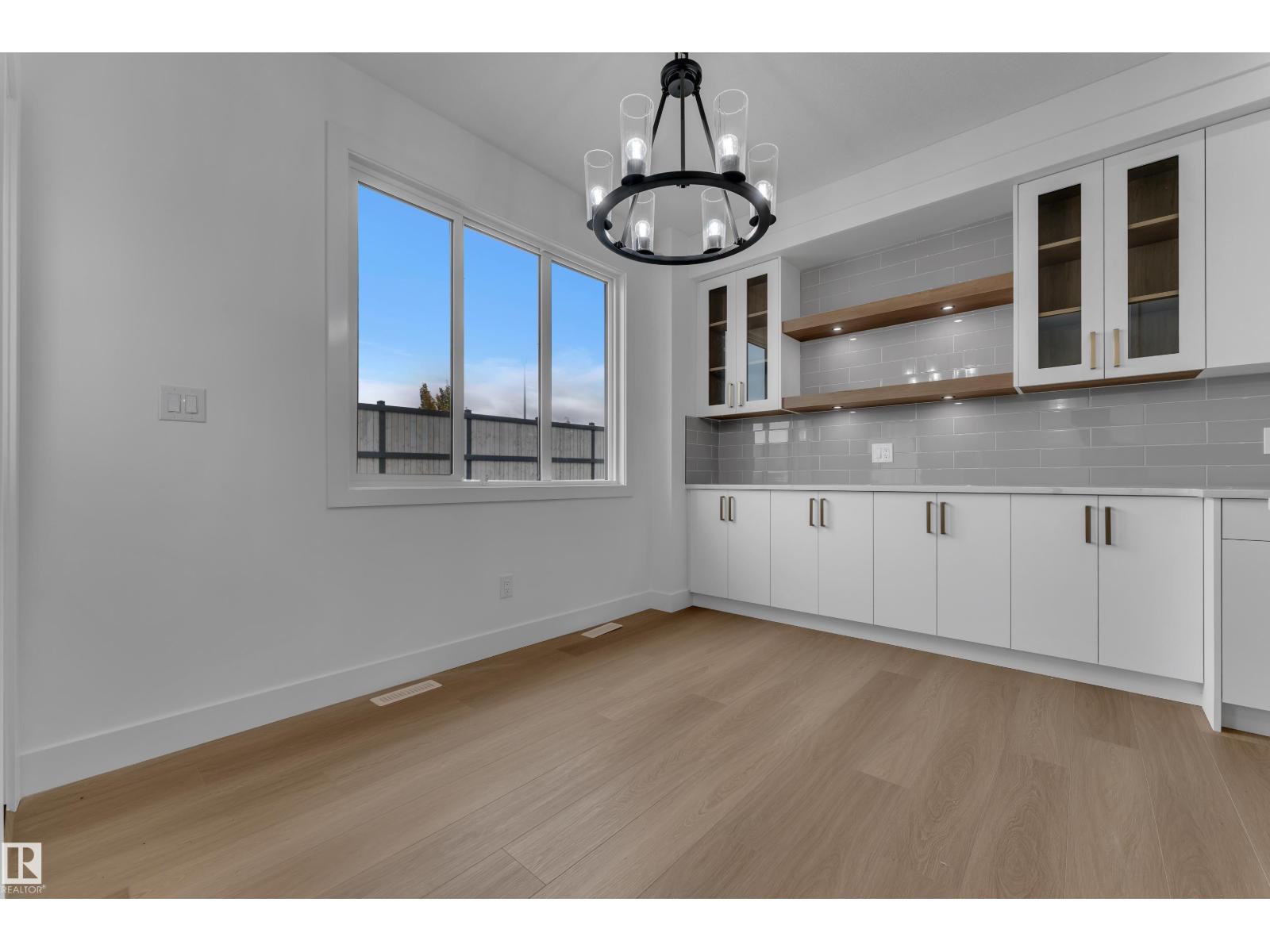 292 Munn Way Property Photo 16