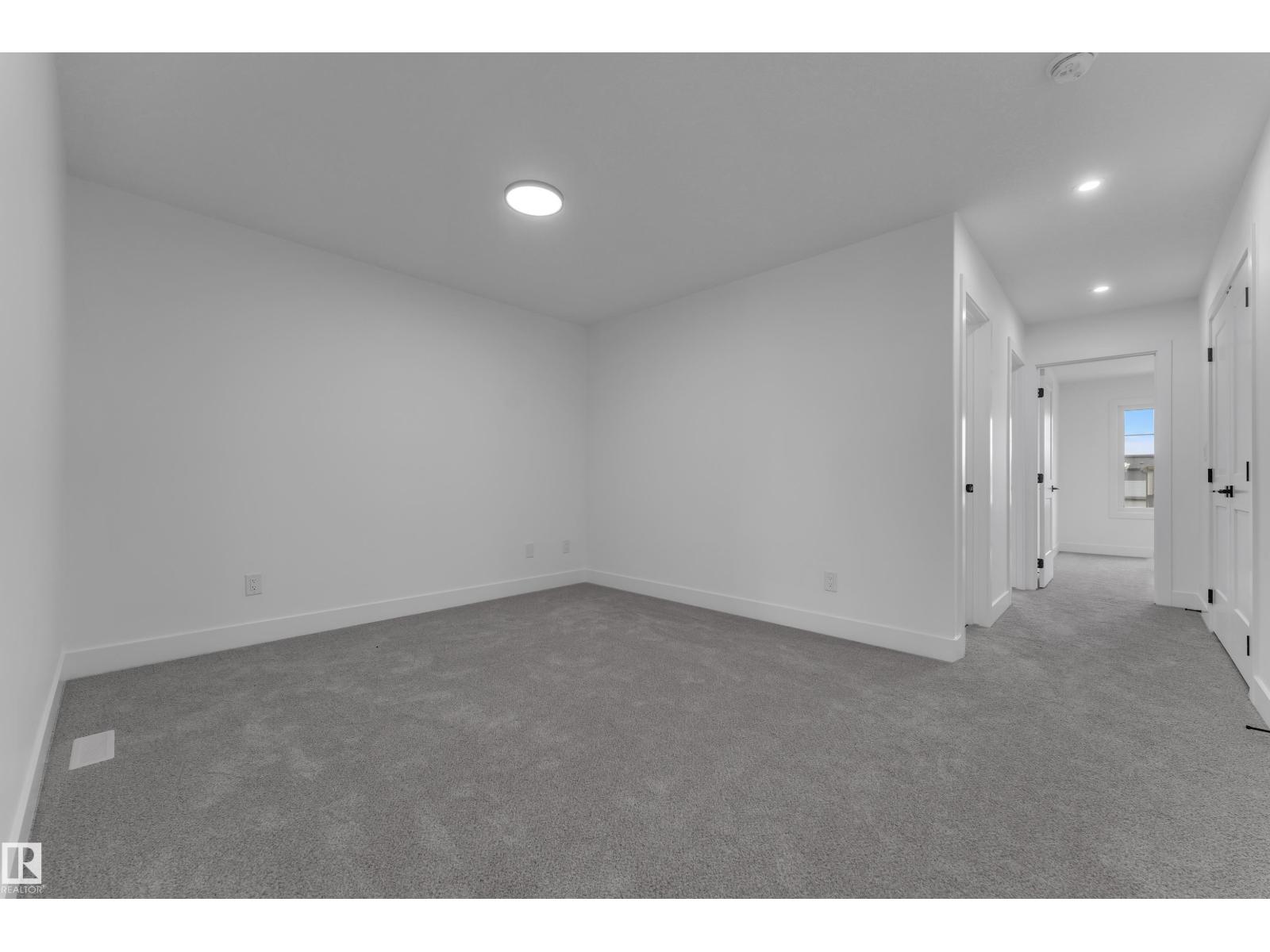 292 Munn Way Property Photo 31