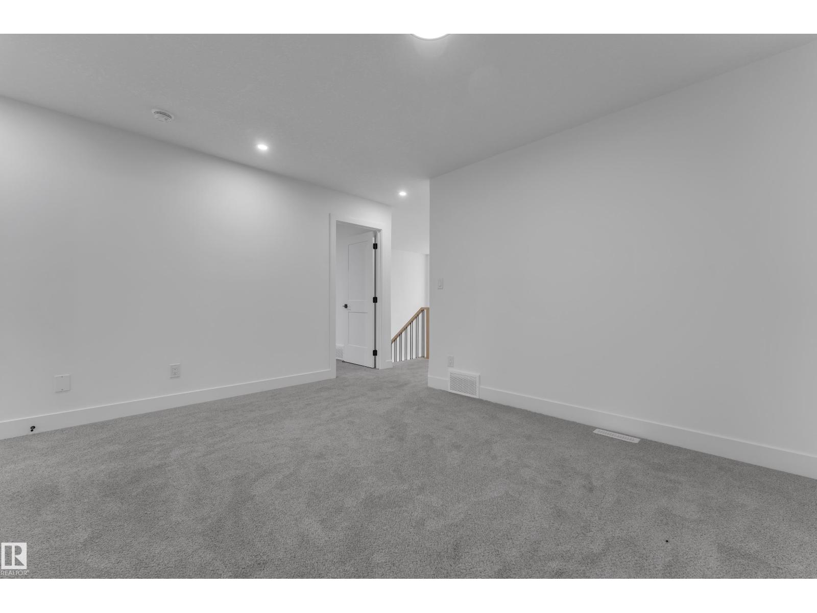 292 Munn Way Property Photo 33