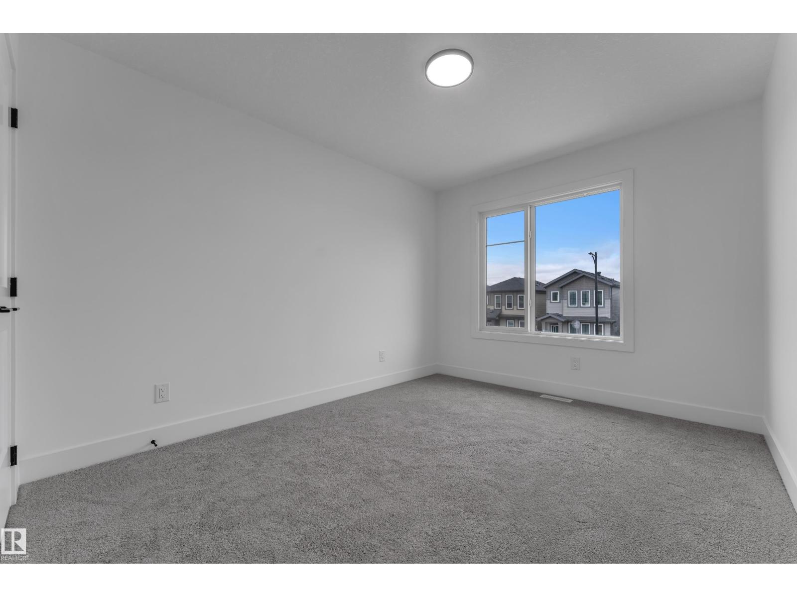 292 Munn Way Property Photo 36