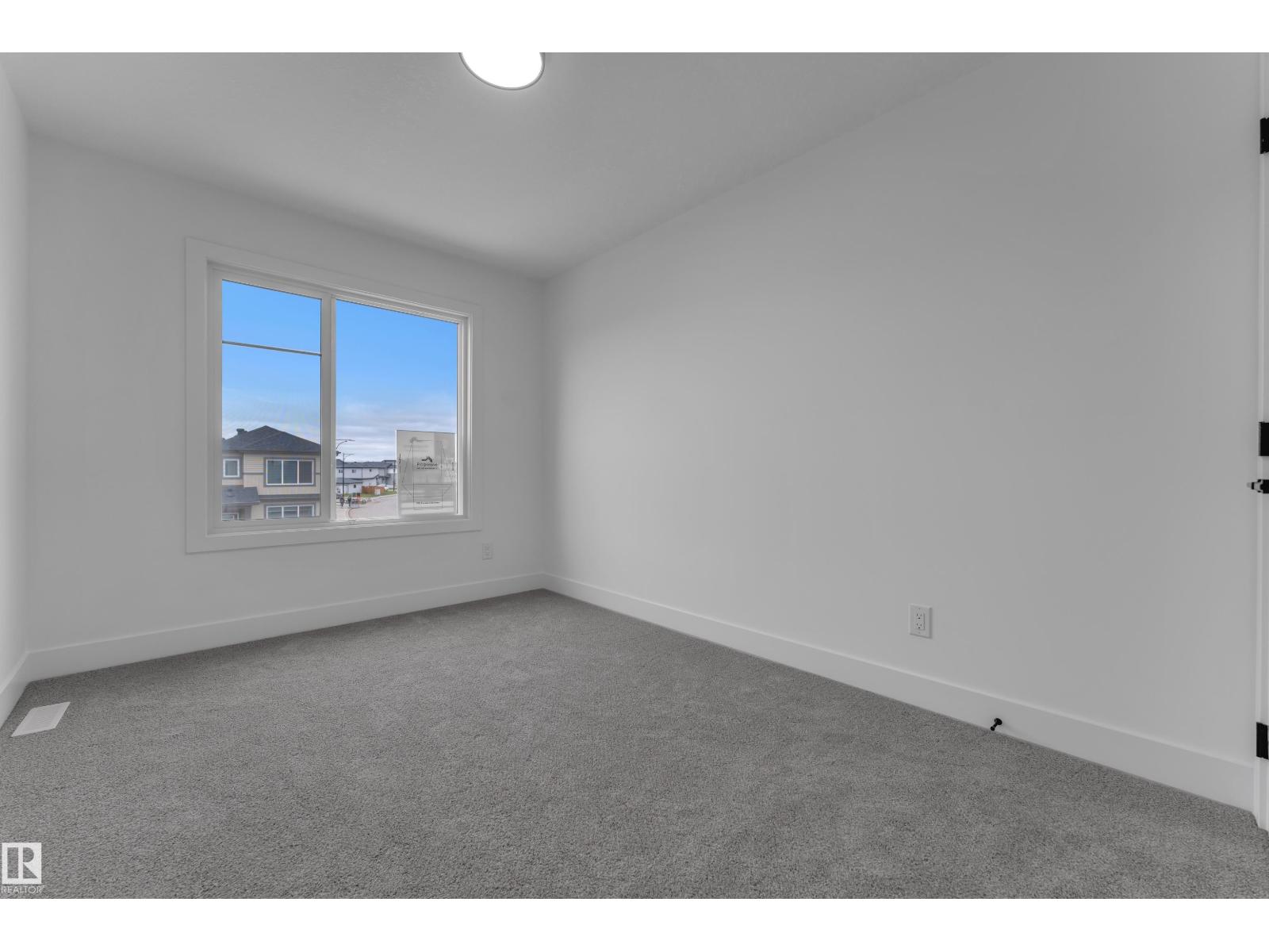 292 Munn Way Property Photo 39