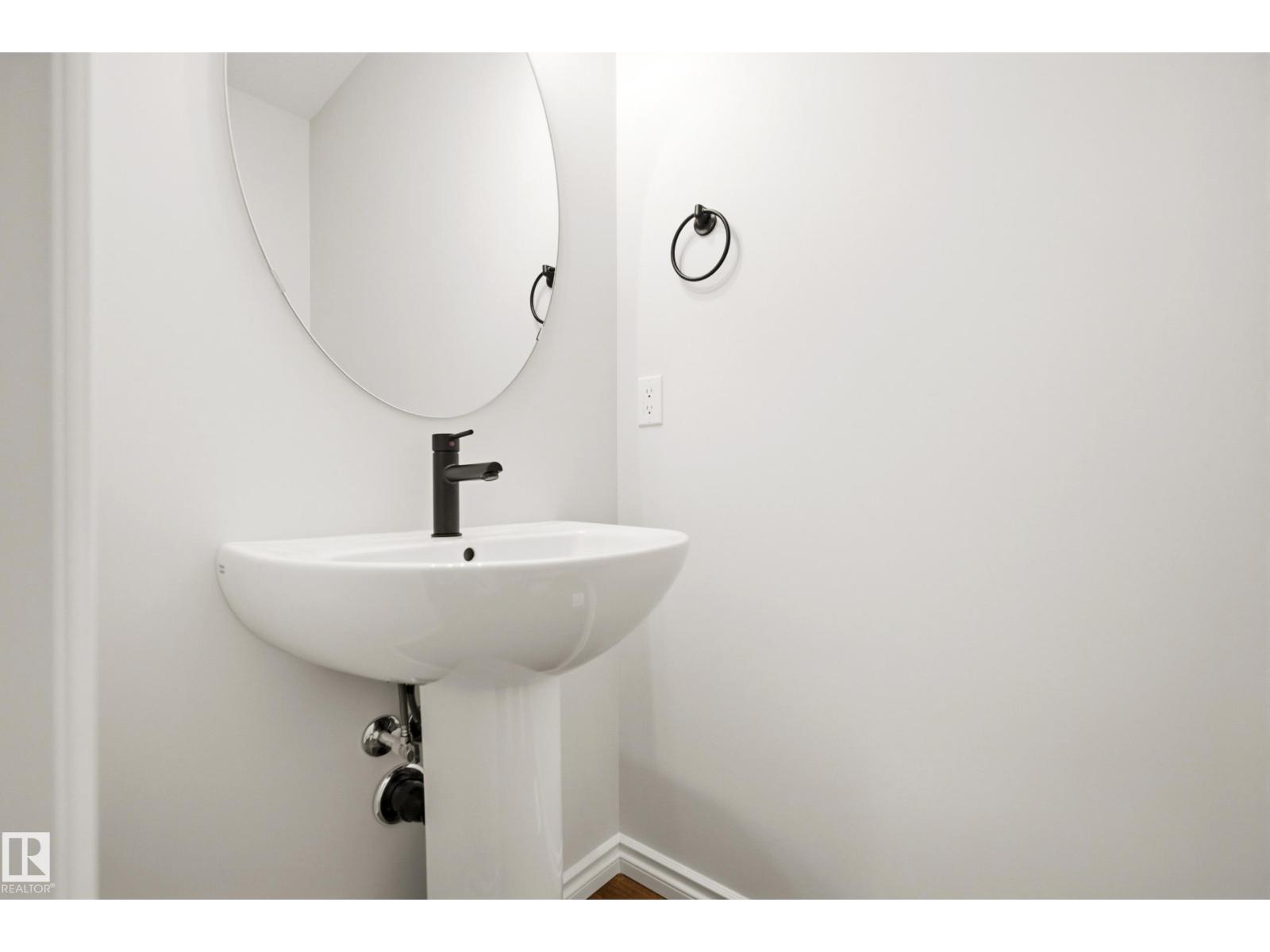 2230 194a St Nw Property Photo 4