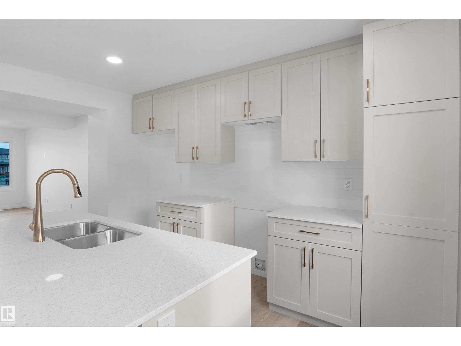 409 Aster Dr Nw Property Photo 14