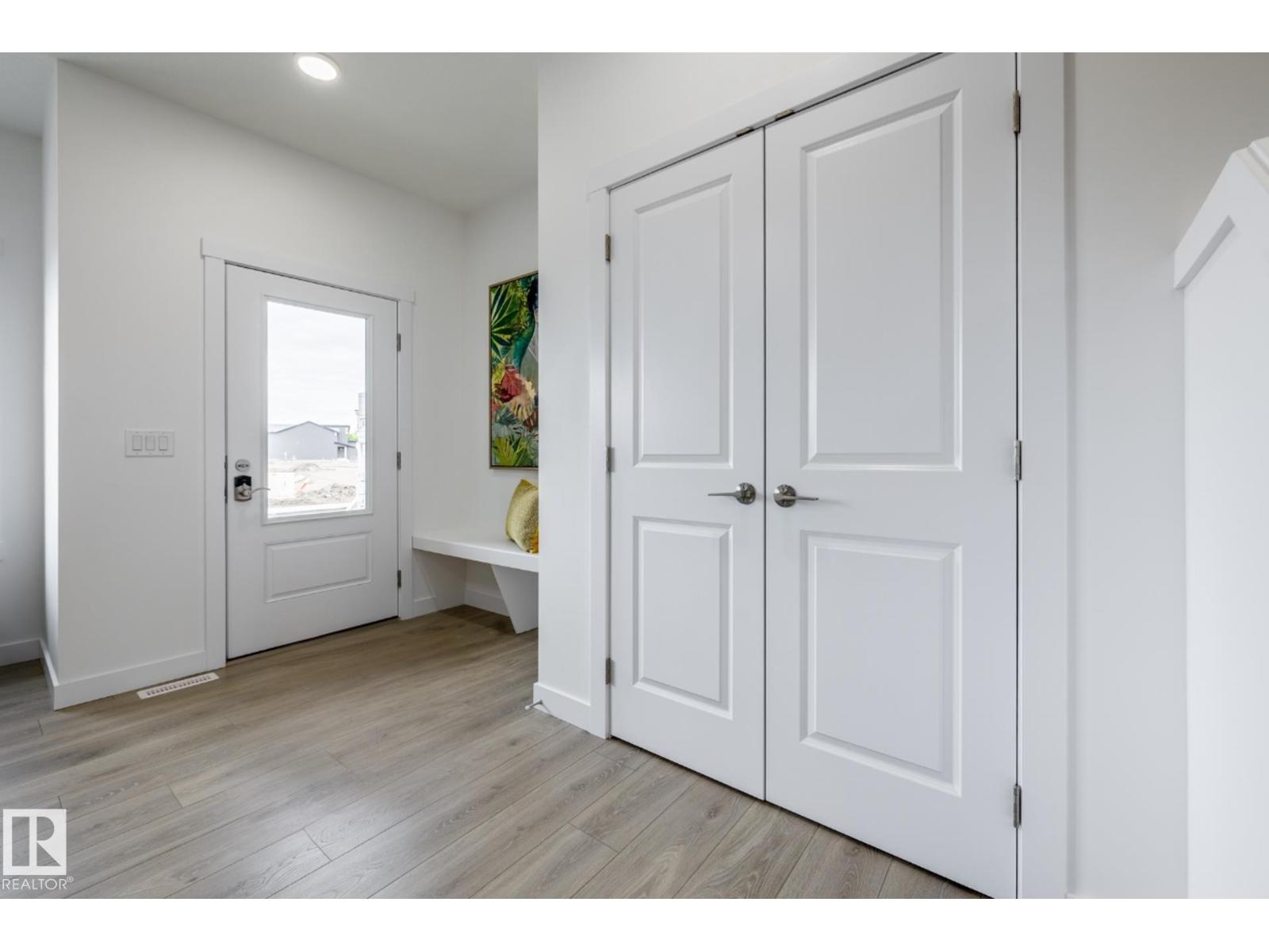 231 157 Av Ne Property Photo 3