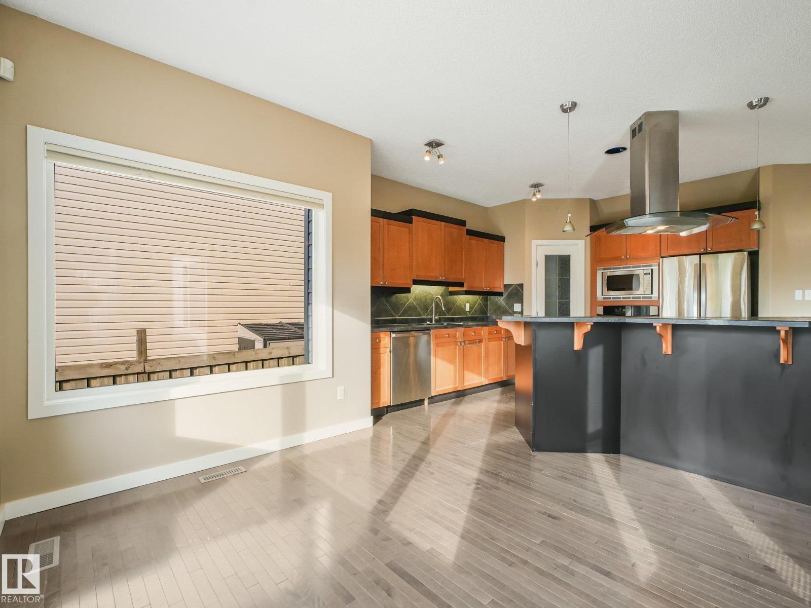 458 Macewan Rd Sw Property Photo 27