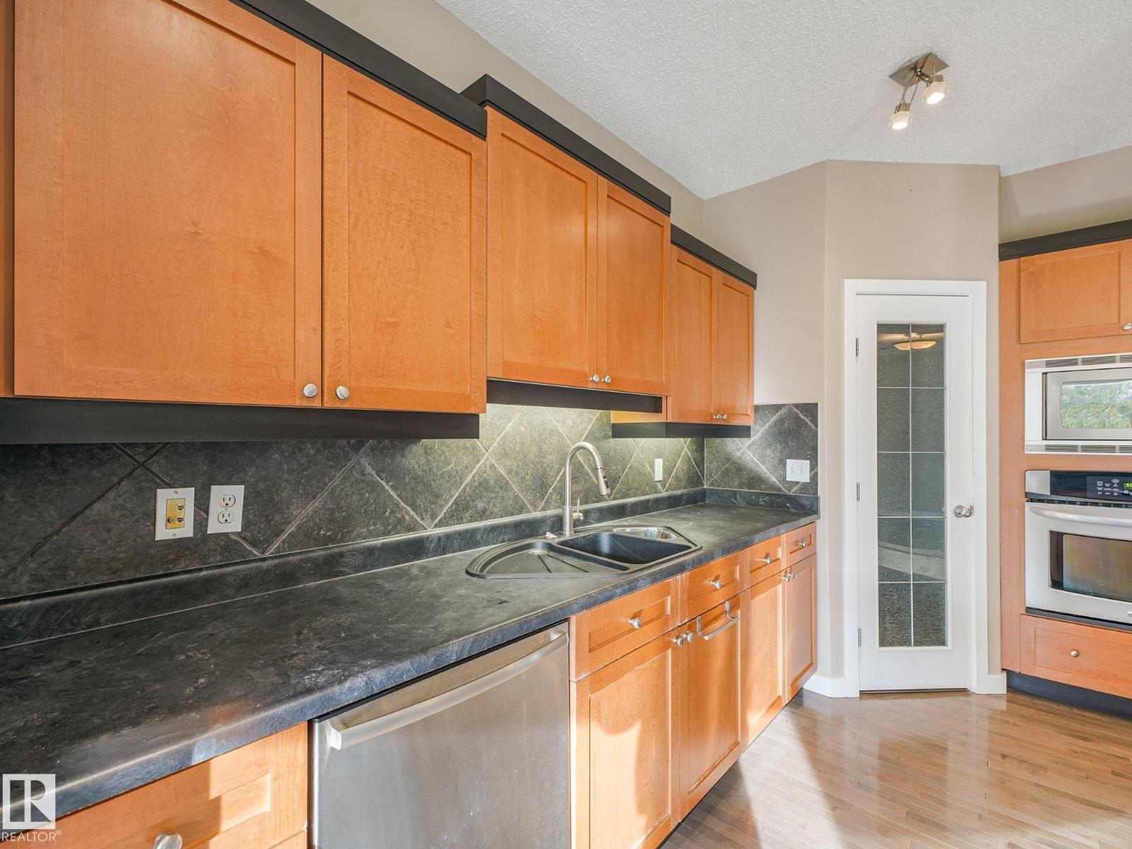 458 Macewan Rd Sw Property Photo 36