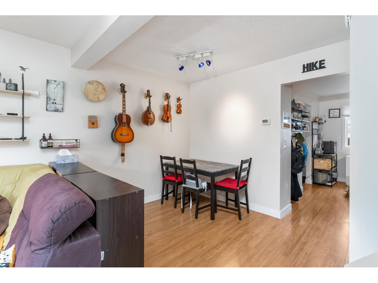 18045 96 Av Nw Property Photo 8