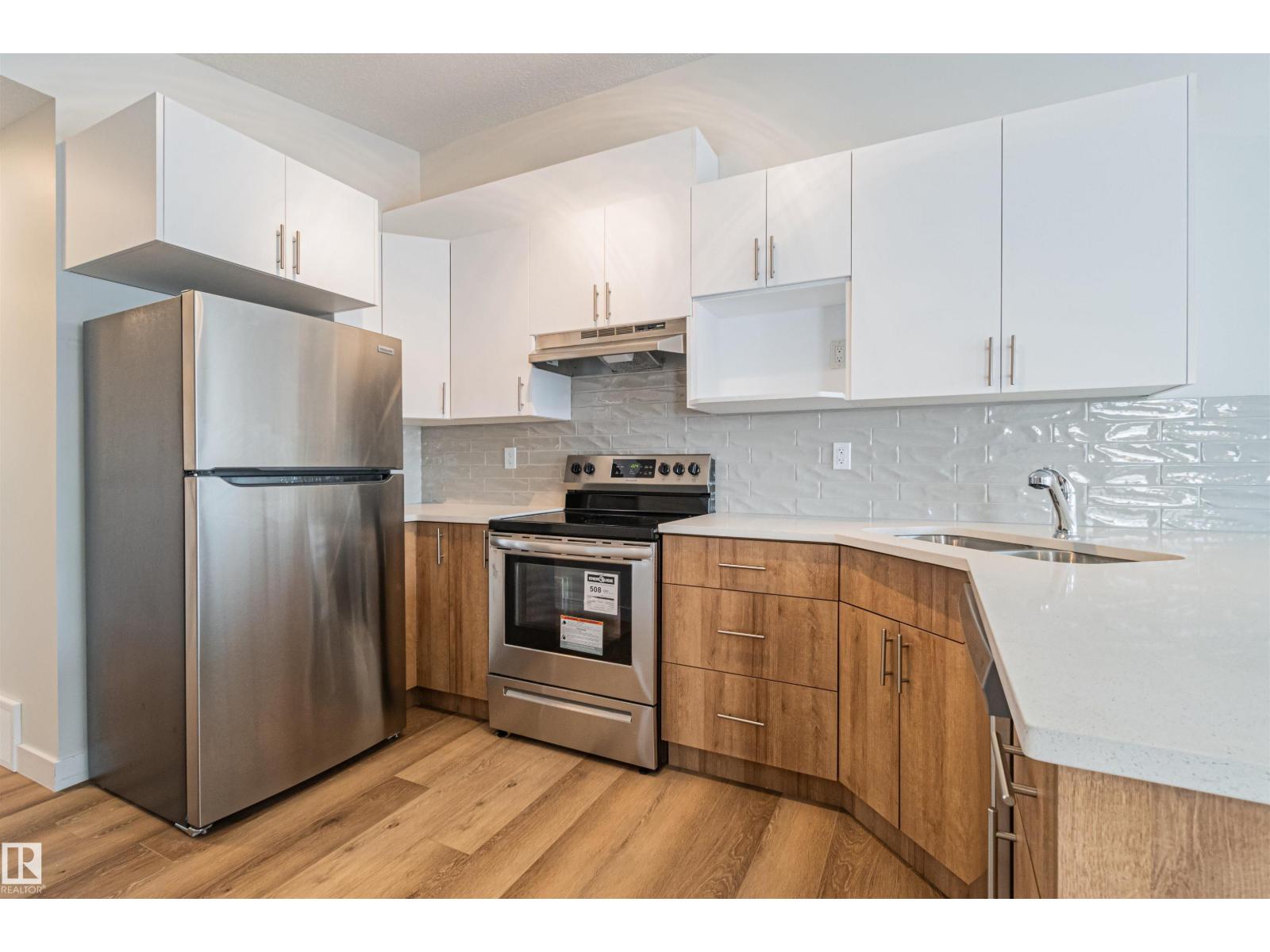 12117 85 St Nw Property Photo 10