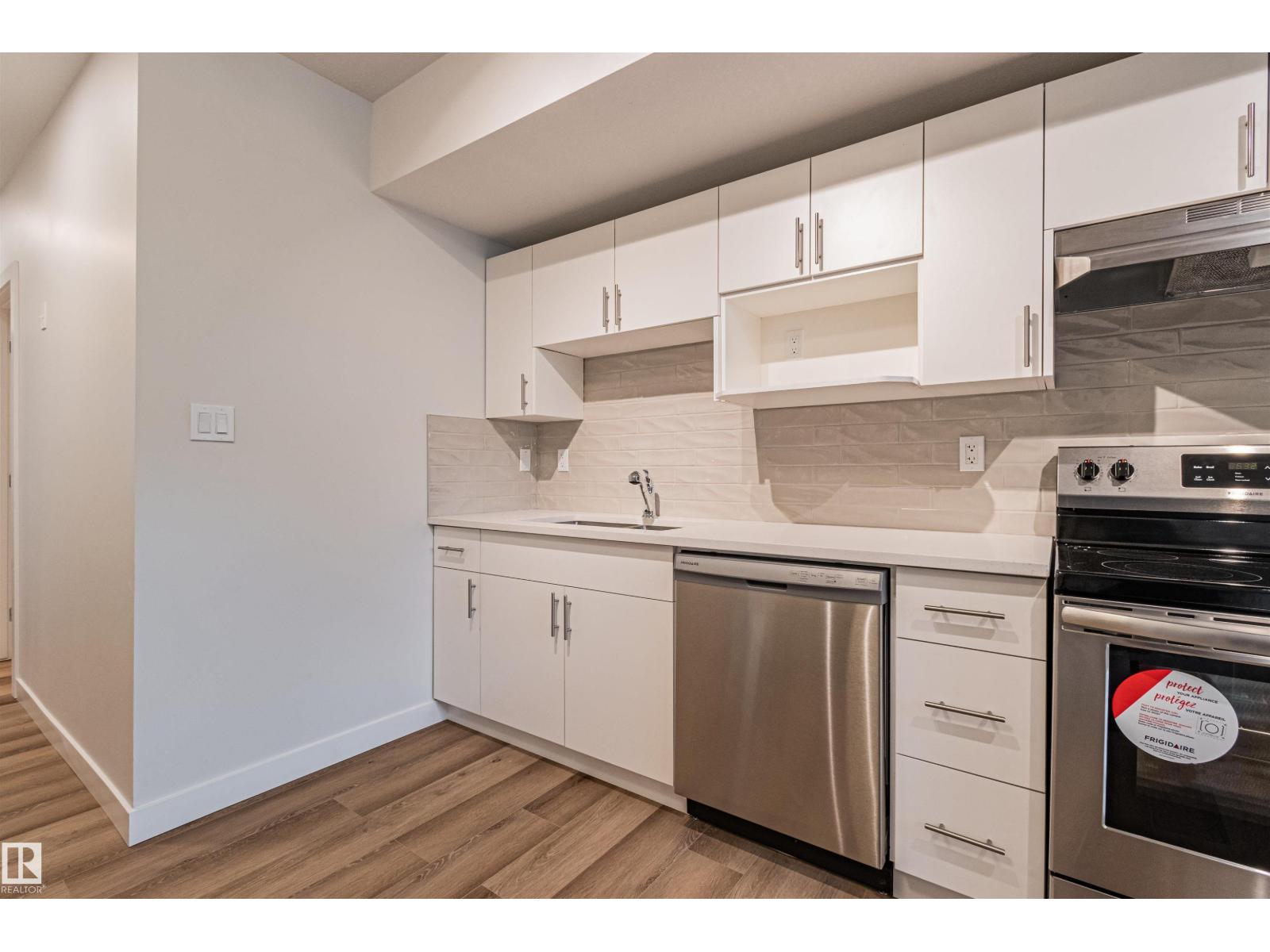 12117 85 St Nw Property Photo 27