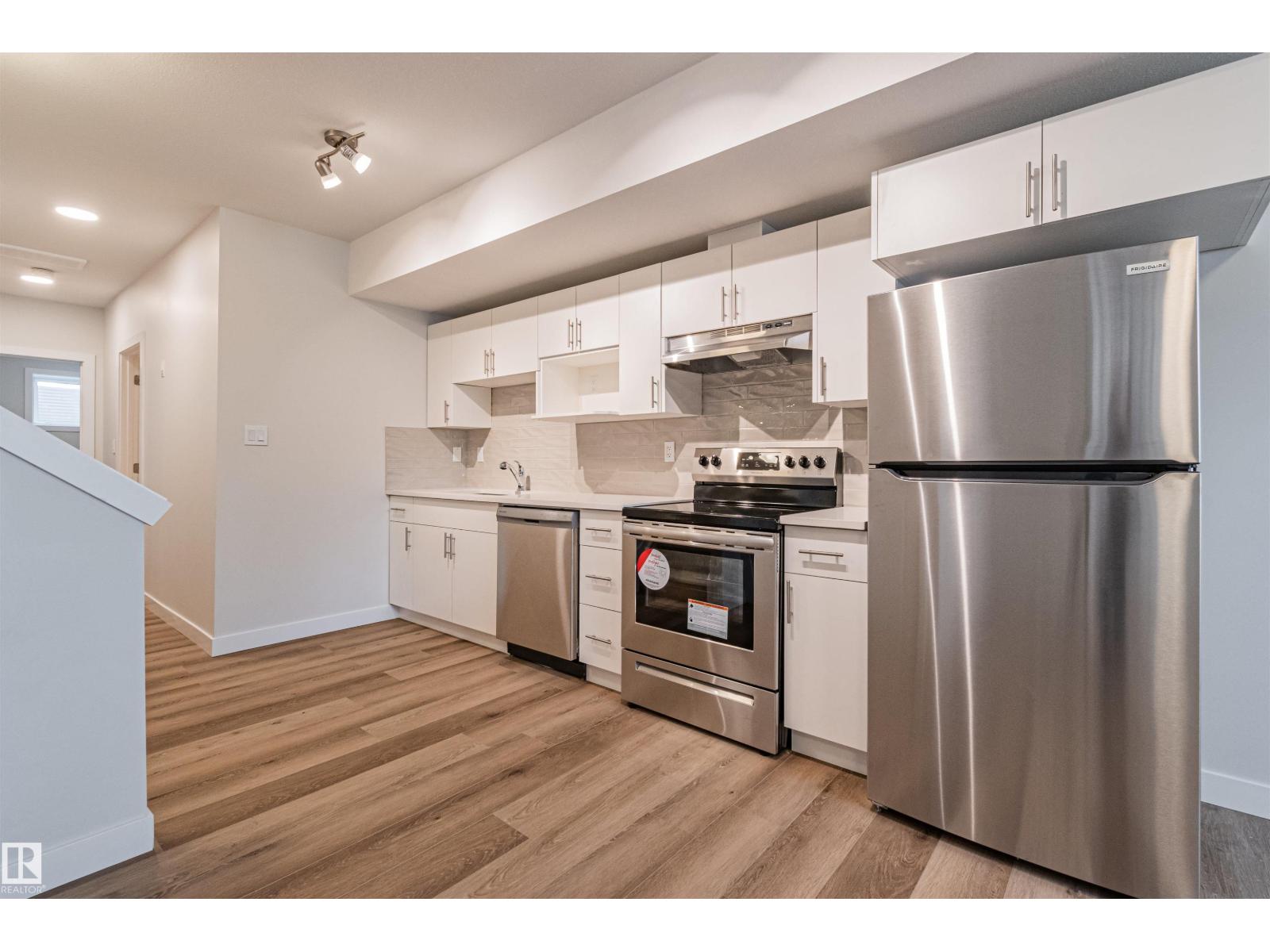 12117 85 St Nw Property Photo 28