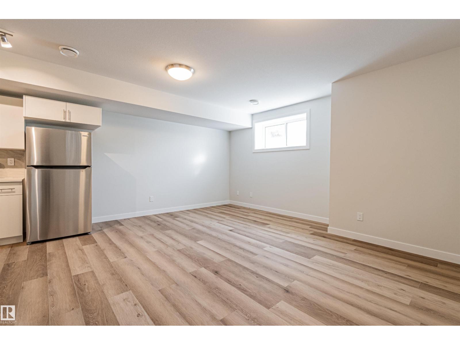 12117 85 St Nw Property Photo 30