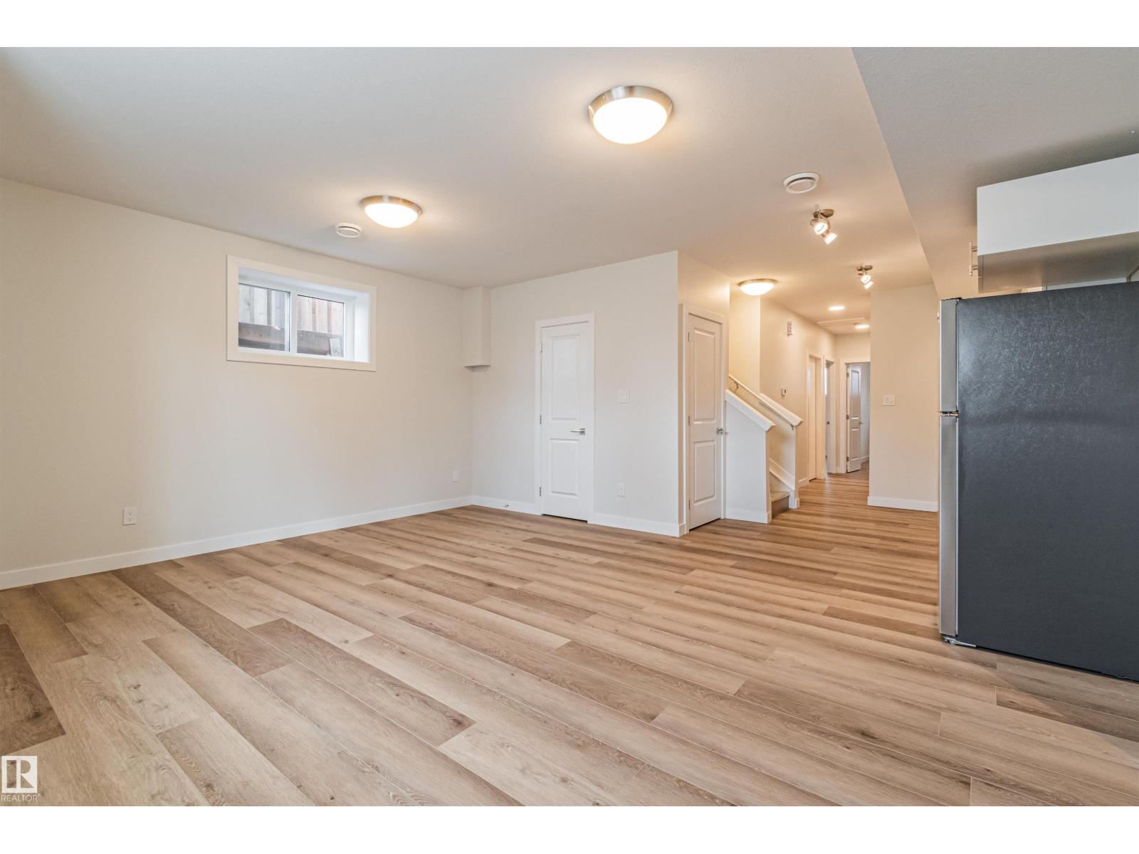 12117 85 St Nw Property Photo 31