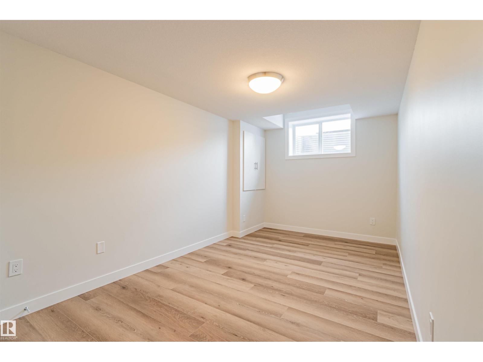 12117 85 St Nw Property Photo 33