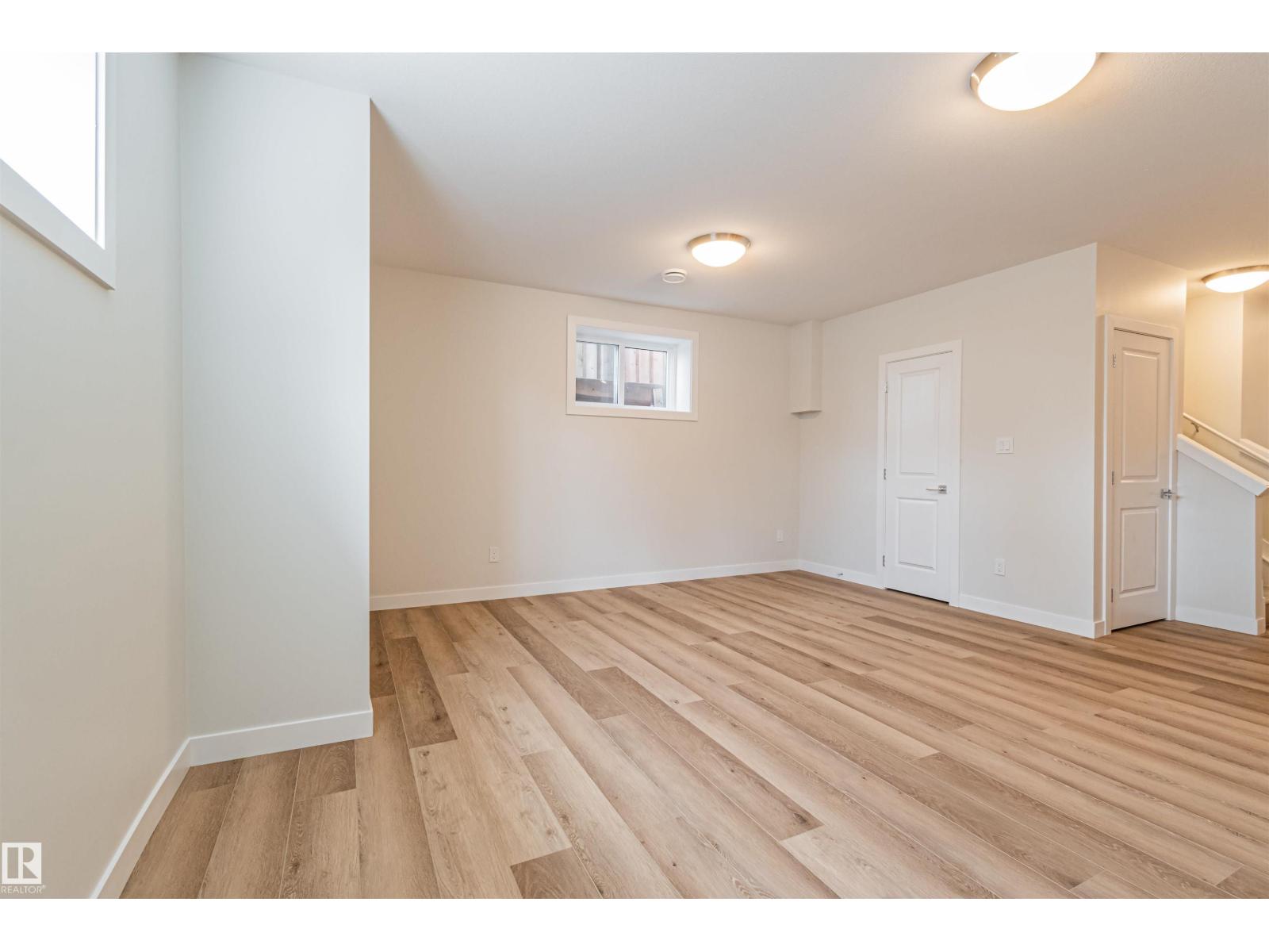 12117 85 St Nw Property Photo 36