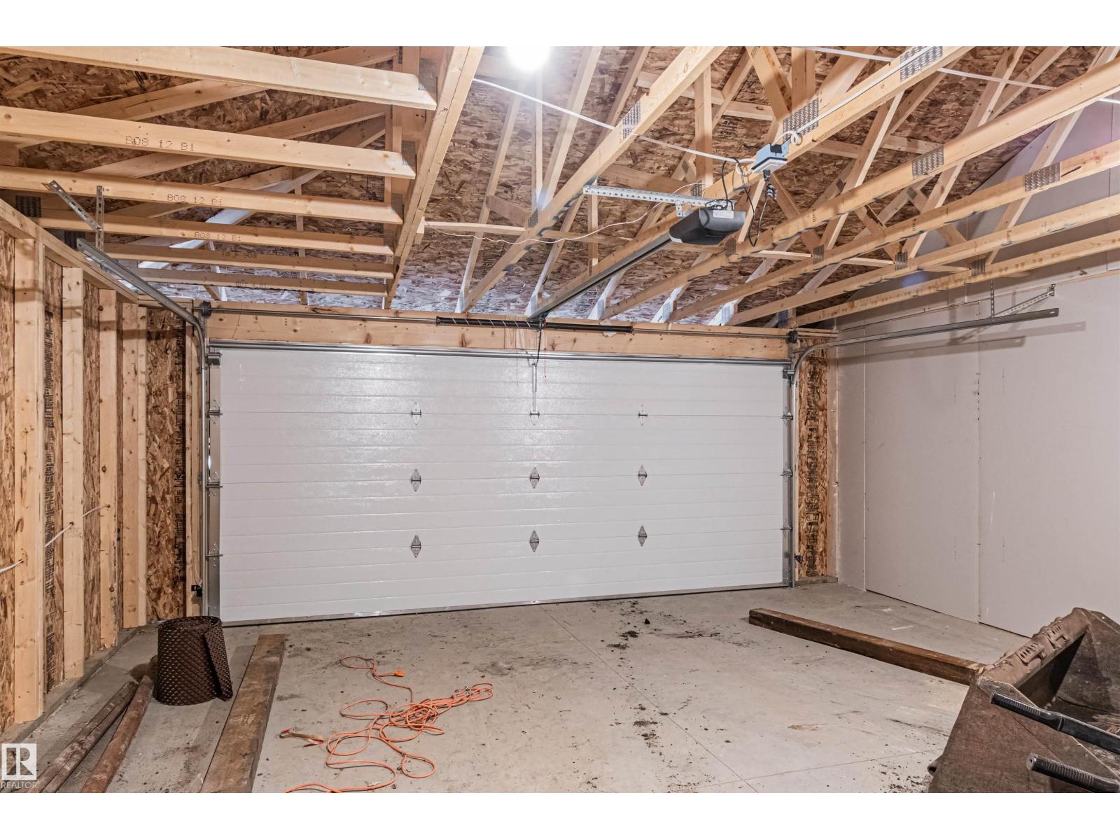 12117 85 St Nw Property Photo 41