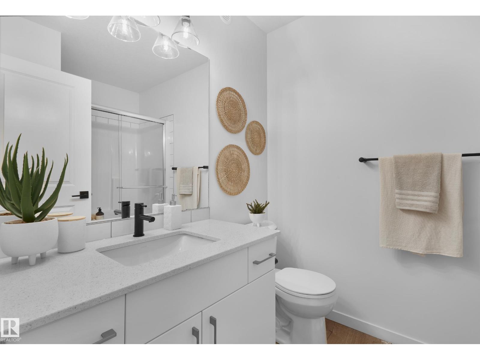 20934 24 Av Nw Property Photo 12
