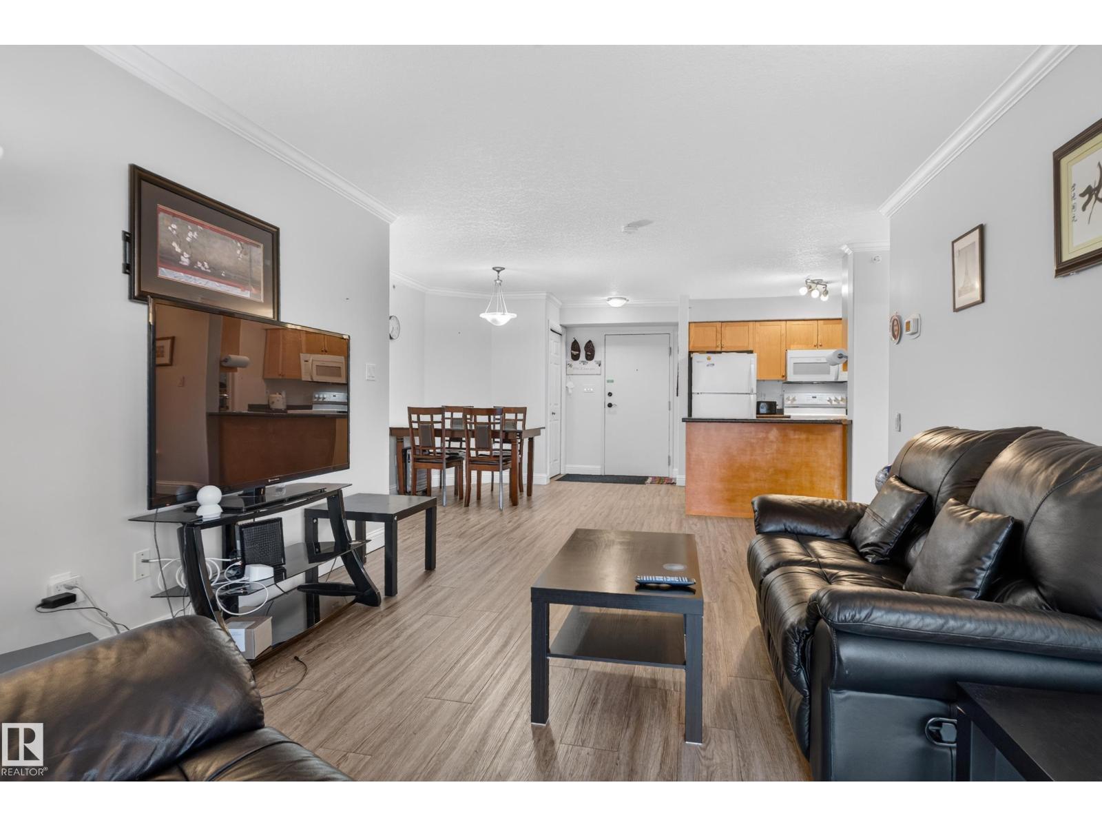 #421 13005 140 Av Nw Property Photo 11