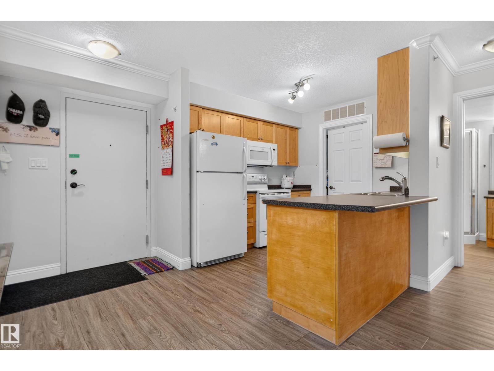 #421 13005 140 Av Nw Property Photo 14