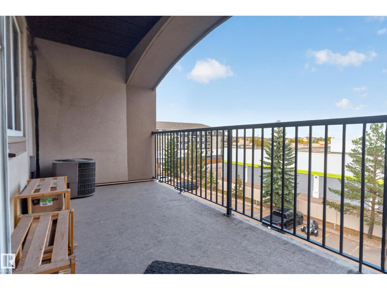 #421 13005 140 Av Nw Property Photo 27