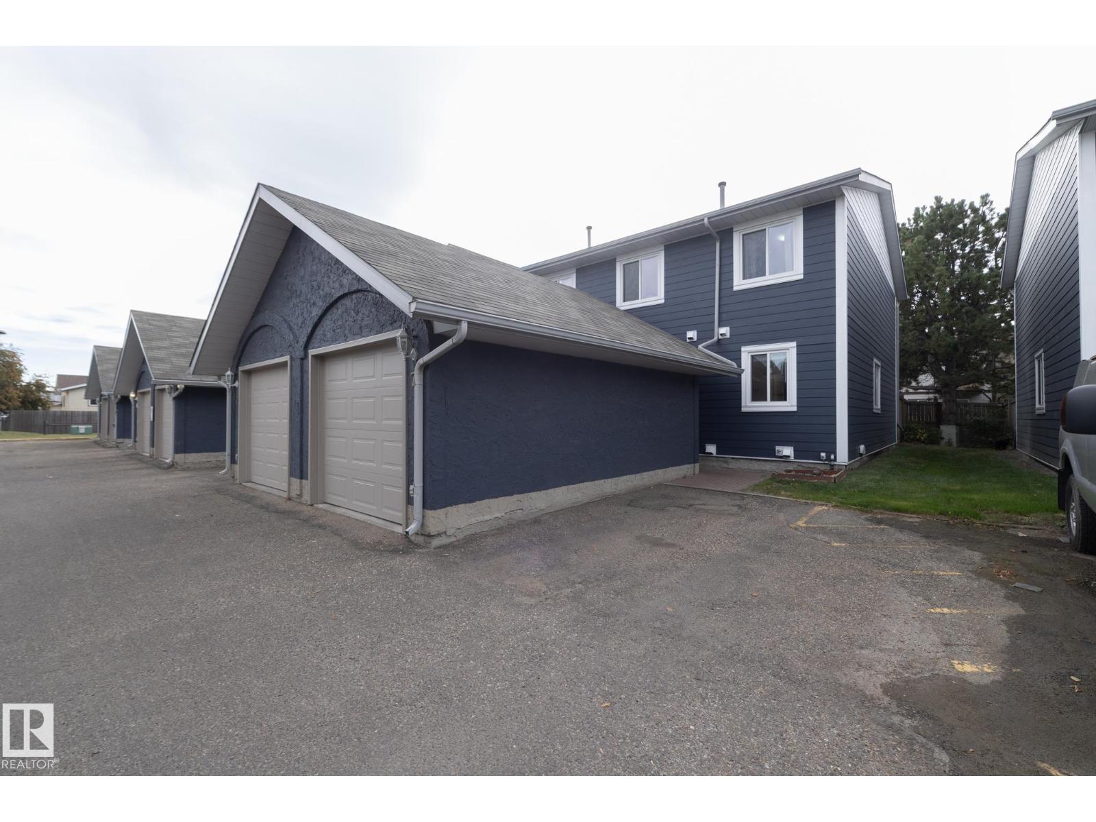 #7 14803 34 St Nw Property Photo 1