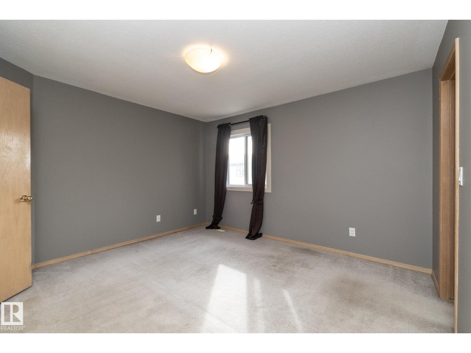 #7 14803 34 St Nw Property Photo 26