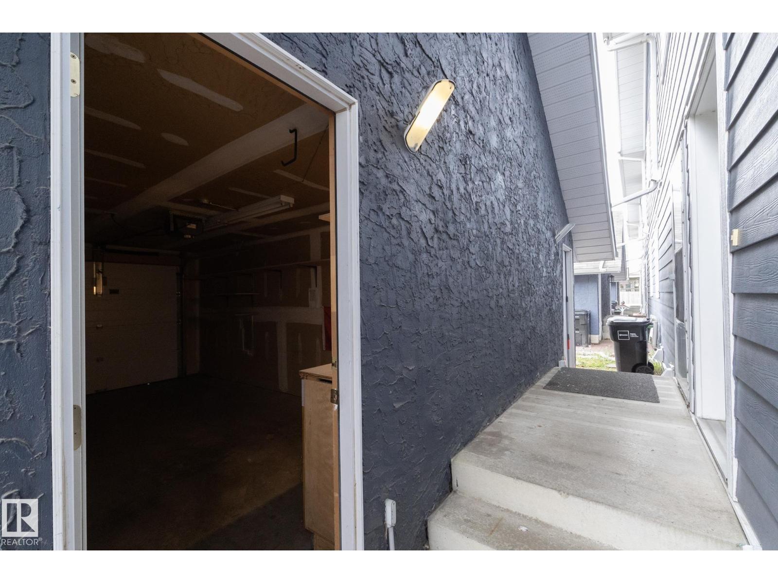 #7 14803 34 St Nw Property Photo 44