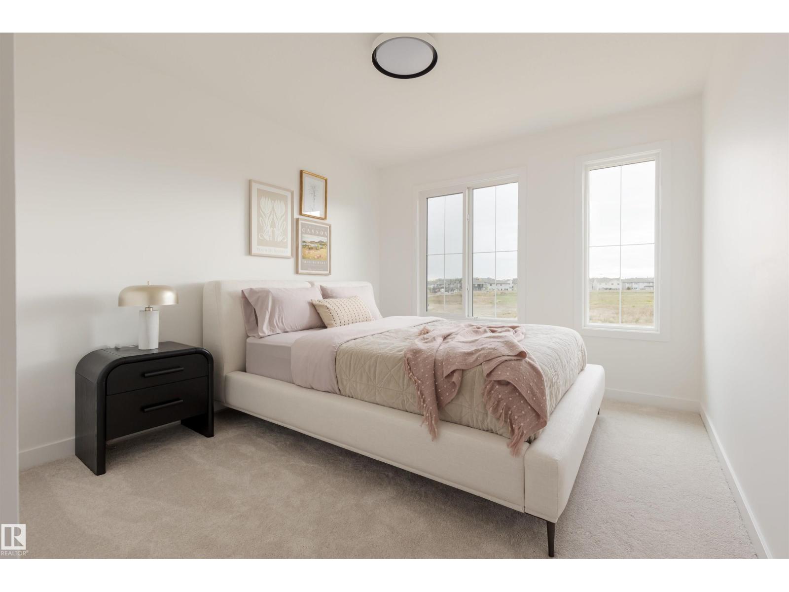 16 Clichy Cl Property Photo 8