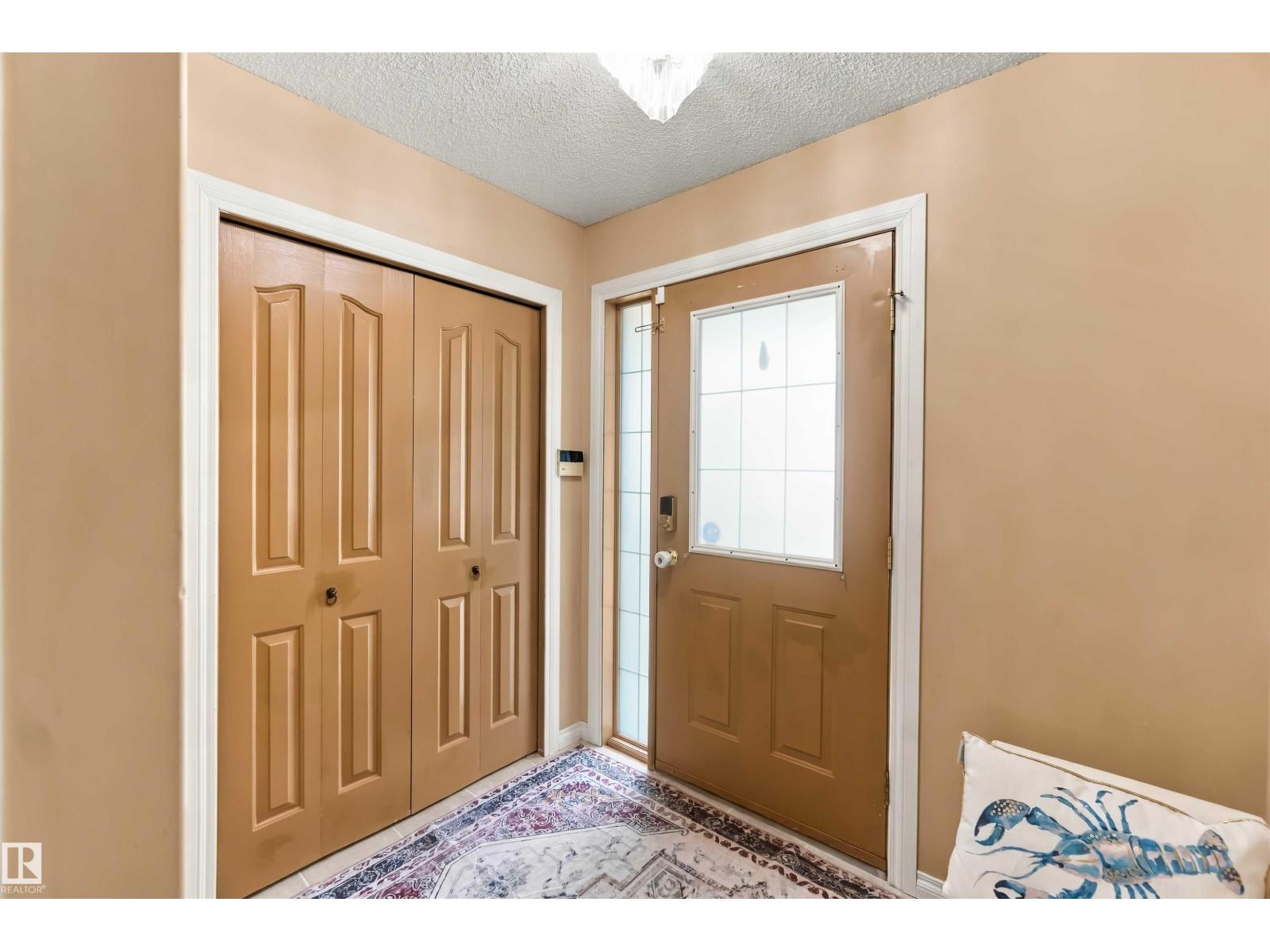 50 Westwood Wy Property Photo 6