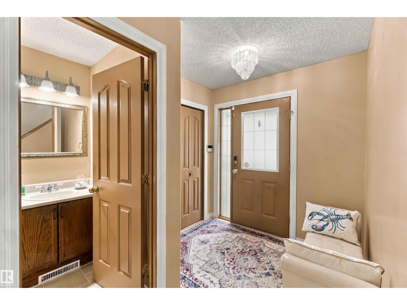 50 Westwood Wy Property Photo 8