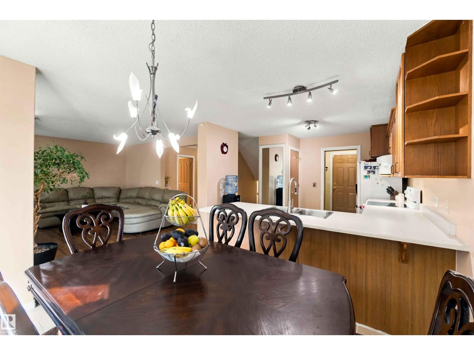 50 Westwood Wy Property Photo 22