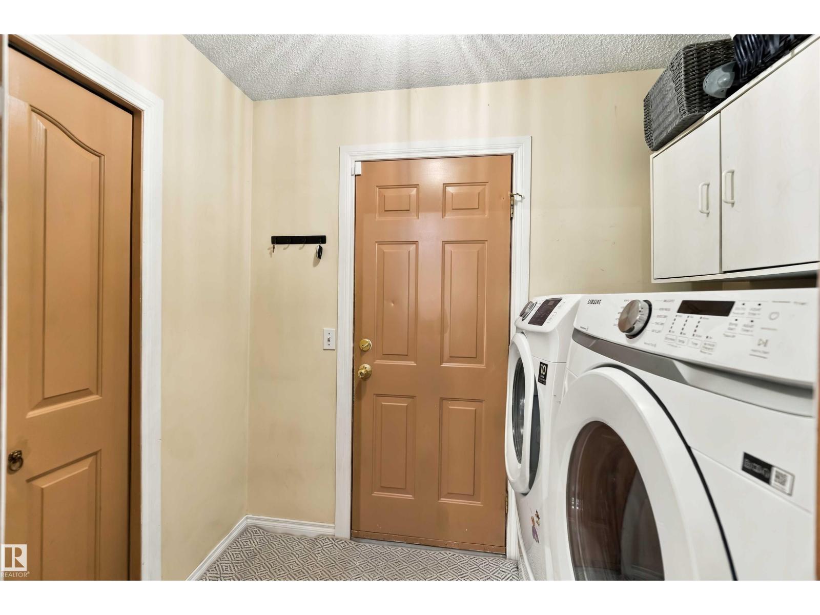 50 Westwood Wy Property Photo 29