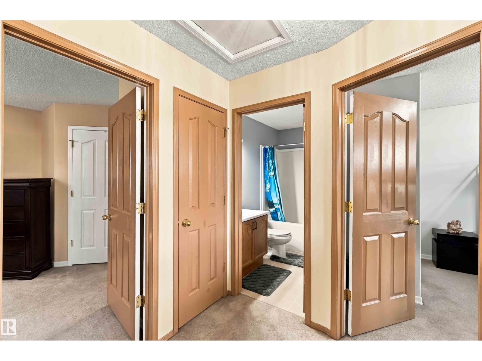 50 Westwood Wy Property Photo 34