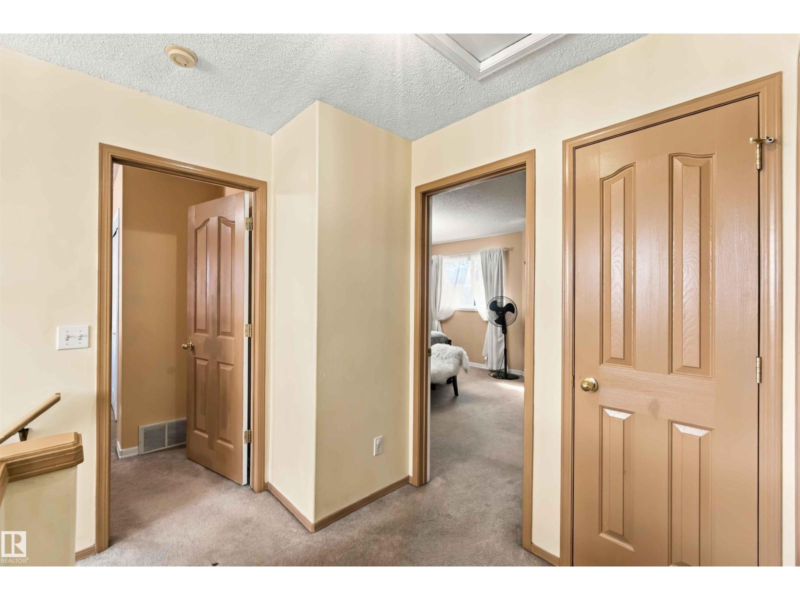 50 Westwood Wy Property Photo 35