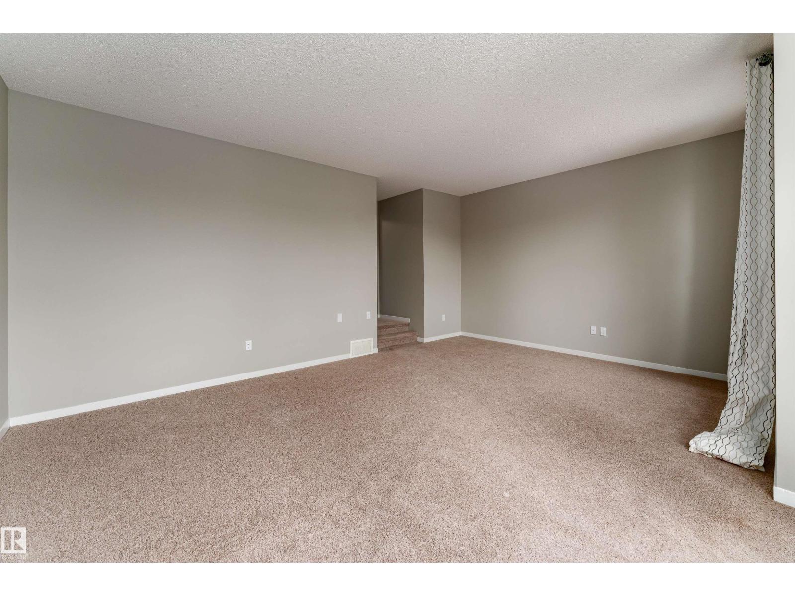 17523 56 St Nw Property Photo 20