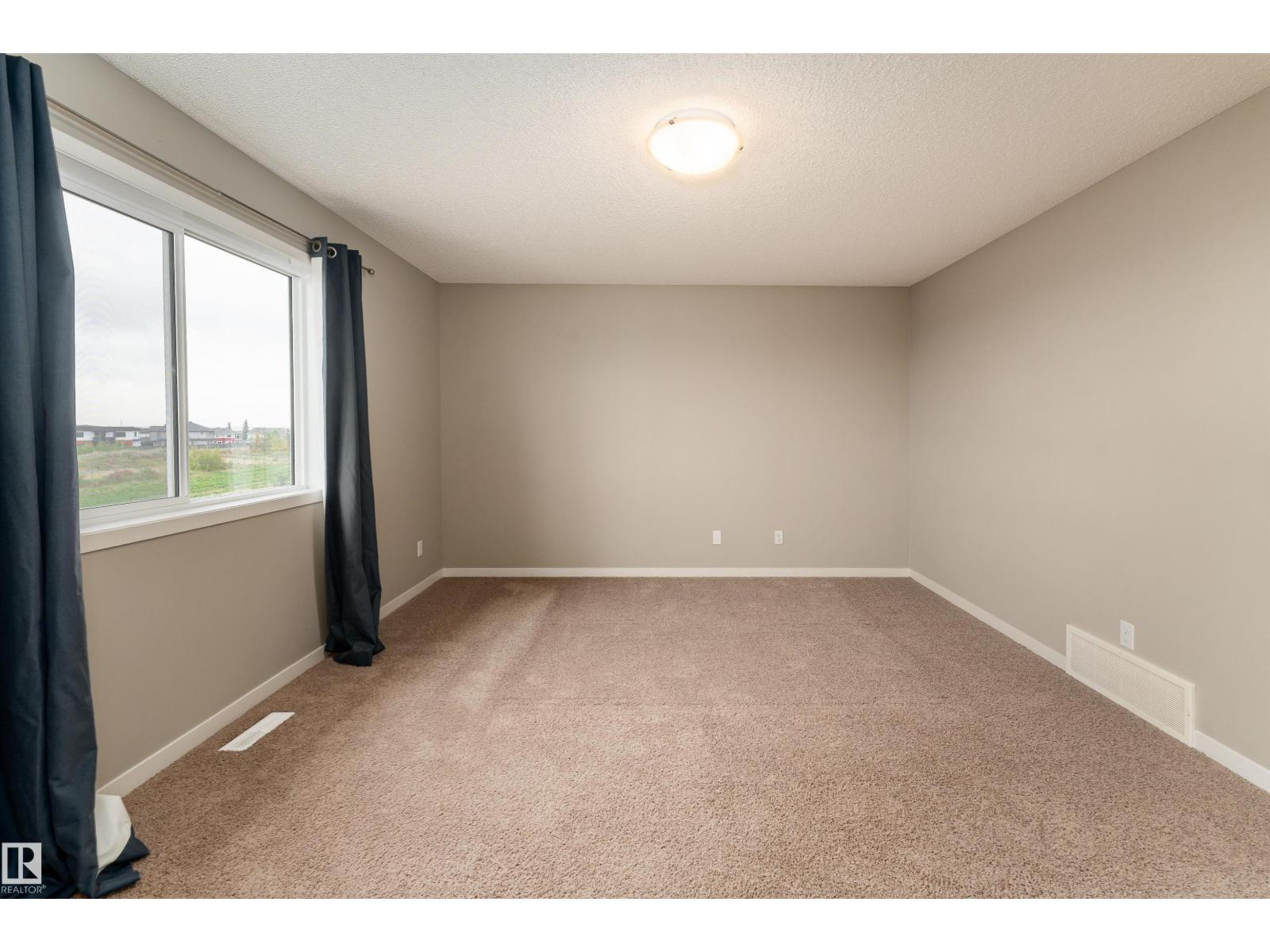 17523 56 St Nw Property Photo 22
