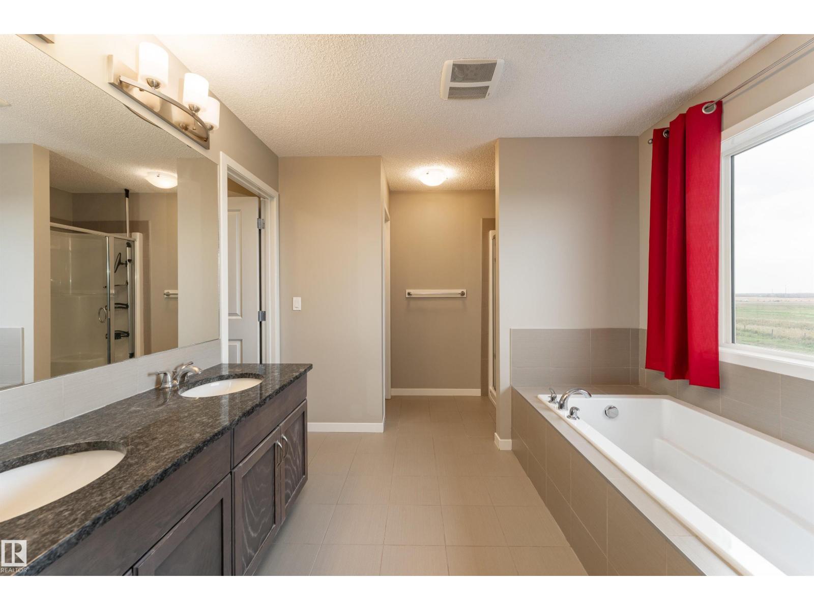 17523 56 St Nw Property Photo 26